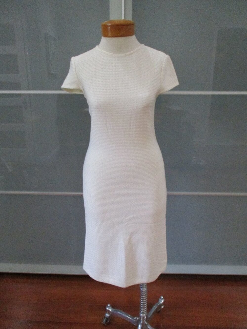 St. John Collection Cap Sleeve Knit Wiggle Midi Dress